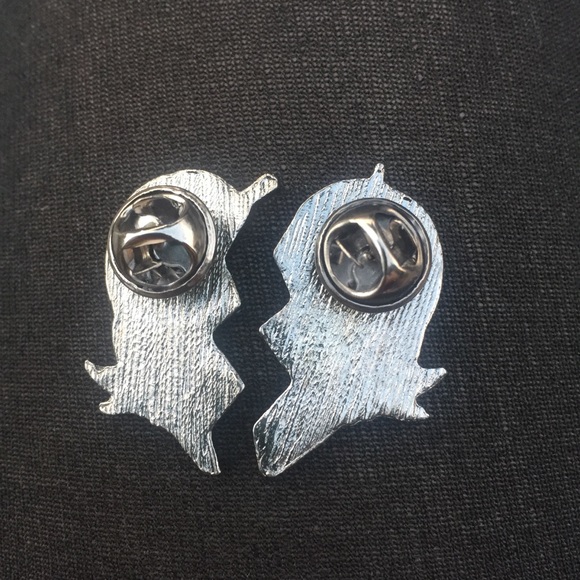 SALE! Best “Buds” enamel pins - Picture 2 of 2